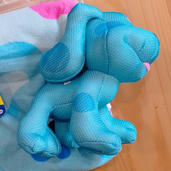 Blue's Clues Scrubby Figure Doll and Bath Towel Set - Picture 3 of 8
